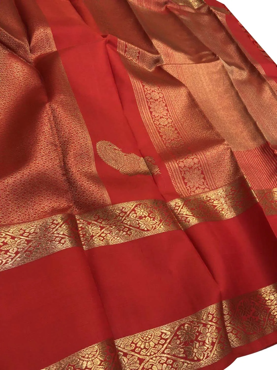 Red Kanjeevaram Handloom Silk Saree - Pure Elegance for Any Occasion