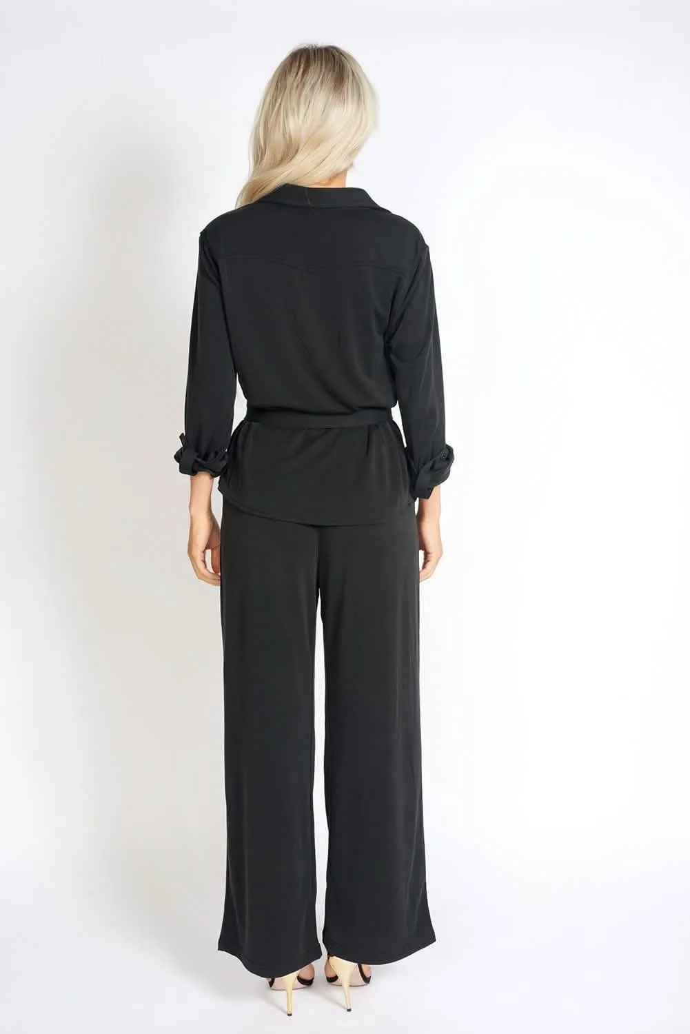 Sleek and Stylish Black Wide Leg Trousers for the Office